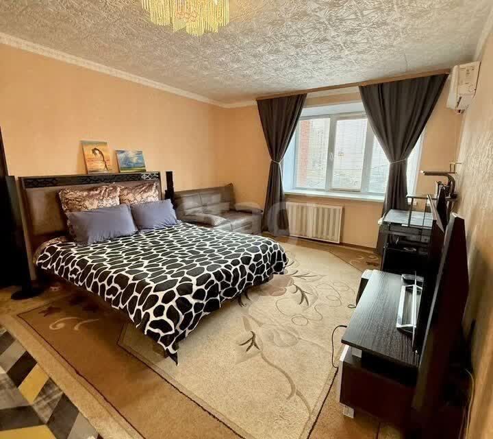 Продаётся 1-комнатная квартира, 37 м²