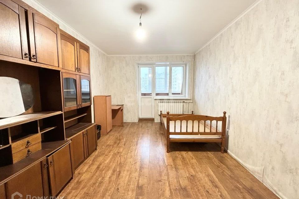 Продаётся 1-комнатная квартира, 47.3 м²