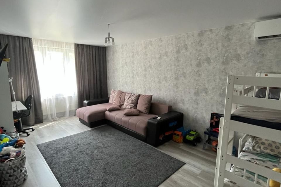 Продаётся 2-комнатная квартира, 60 м²