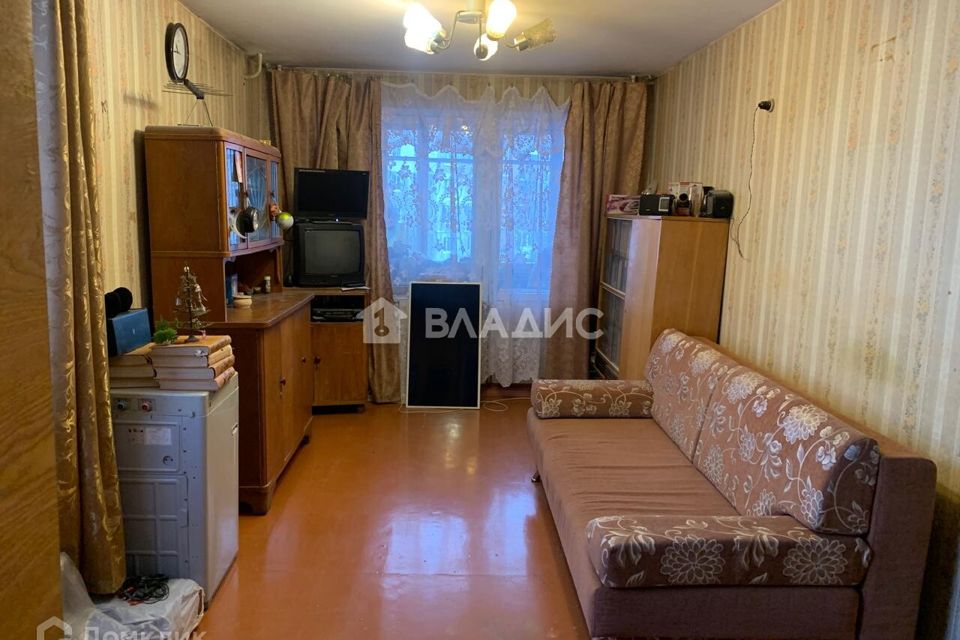 Продаётся 3-комнатная квартира, 57.5 м²