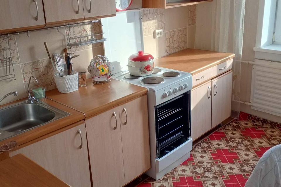 Сдаётся 1-комнатная квартира, 35 м²