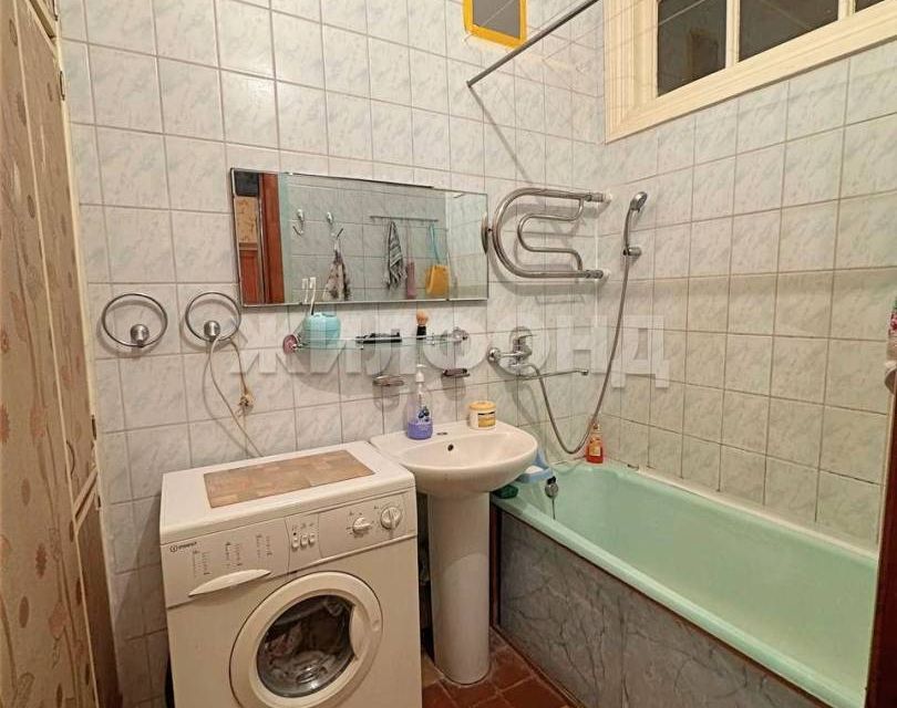 Продаётся 2-комнатная квартира, 58.7 м²