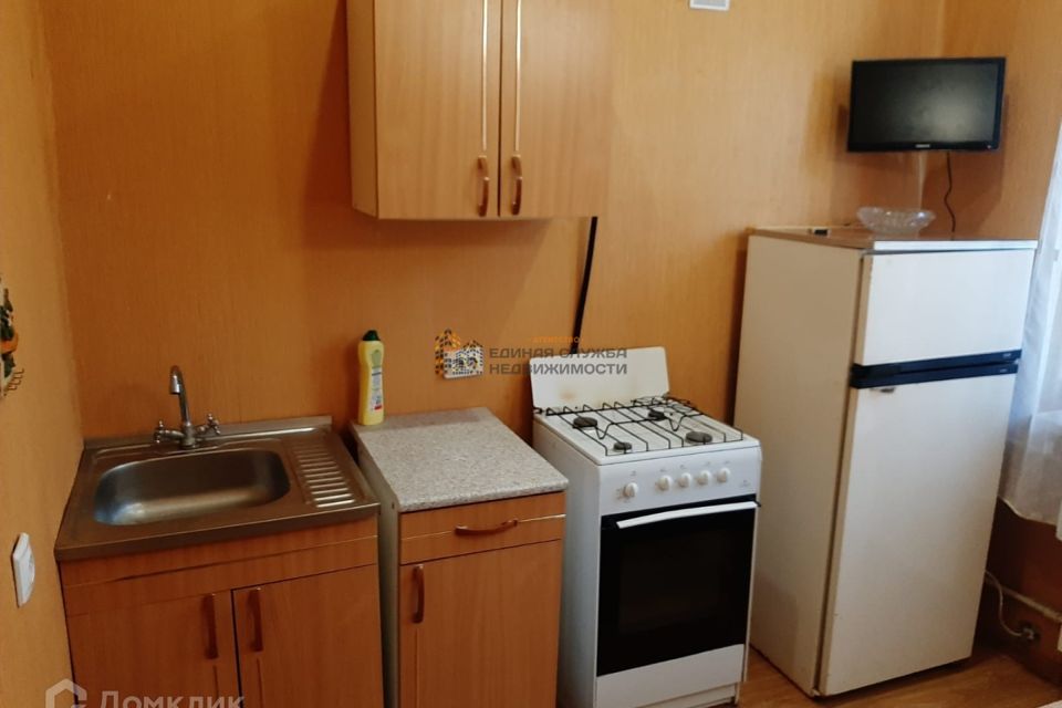 Сдаётся 2-комнатная квартира, 56 м²