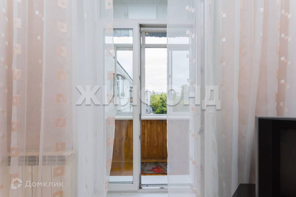 Продаётся 2-комнатная квартира, 61.1 м²