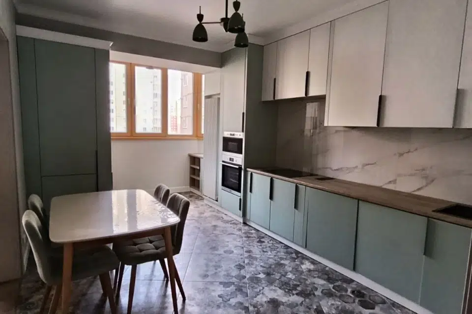 Продаётся 3-комнатная квартира, 99.8 м²