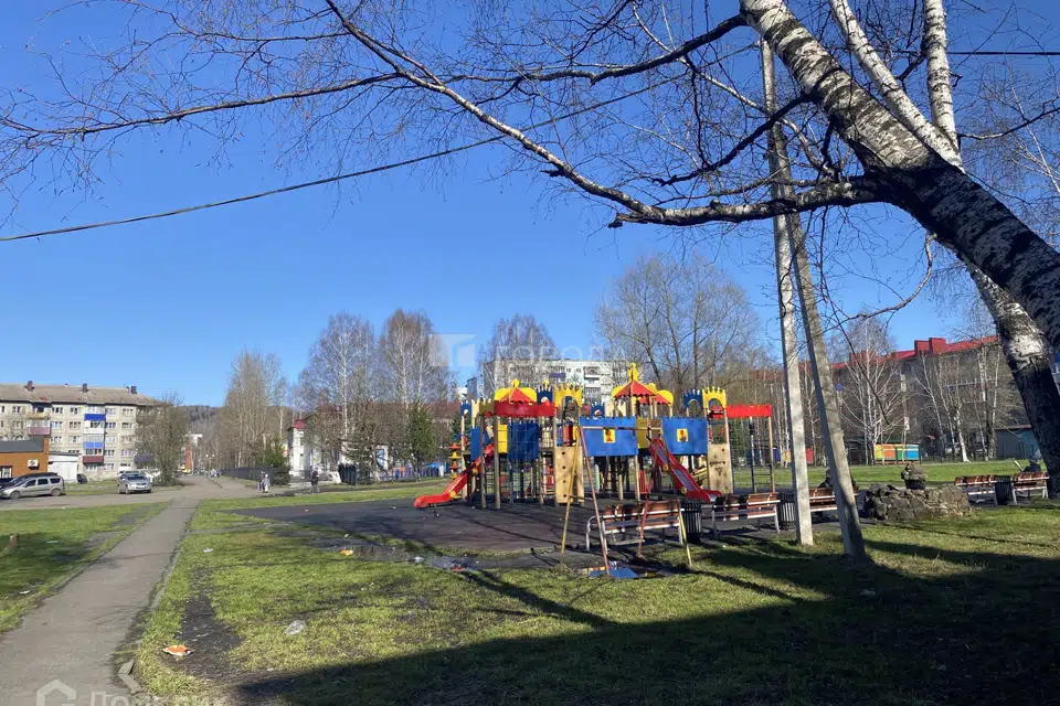 Продаётся 1-комнатная квартира, 30.4 м²