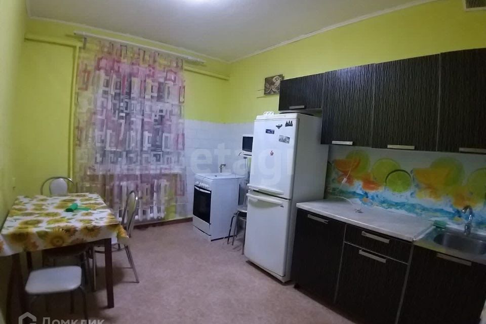 Сдаётся 3-комнатная квартира, 83.9 м²