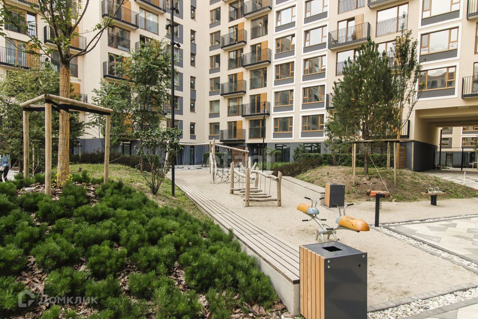 Продаётся 1-комнатная квартира, 42.1 м²