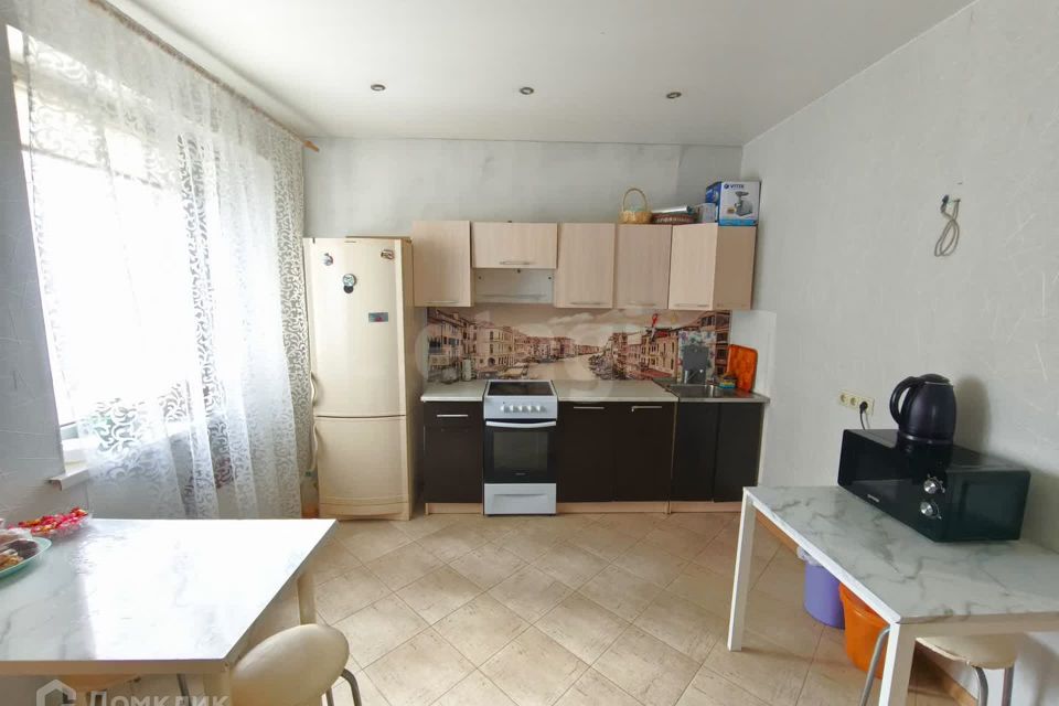 Продаётся 3-комнатная квартира, 83.8 м²
