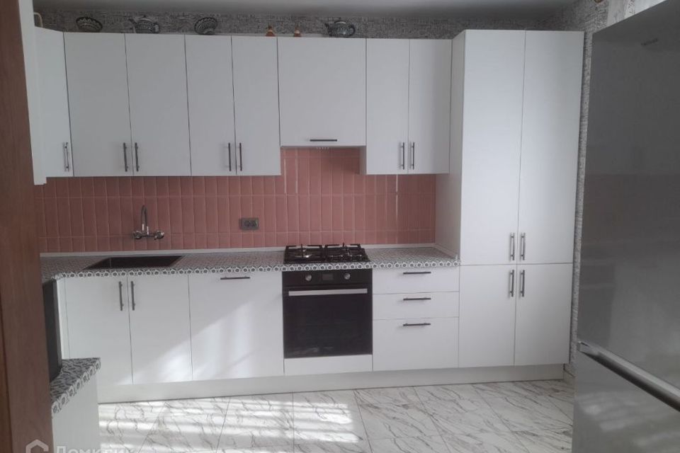 Продаётся 2-комнатная квартира, 86.7 м²