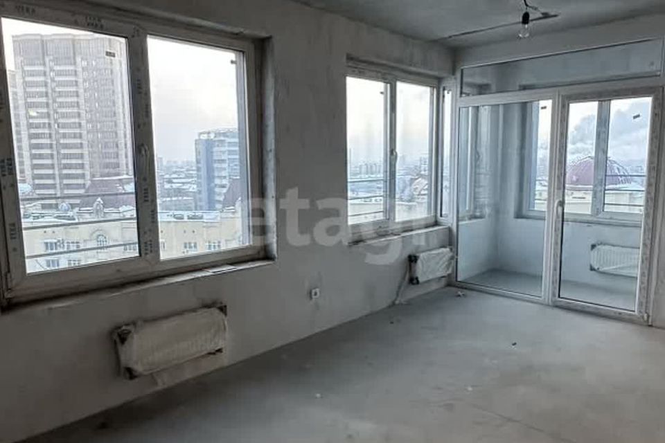 Продаётся 2-комнатная квартира, 65 м²