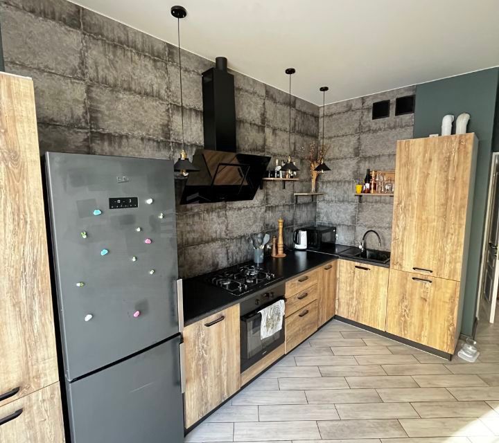 Продаётся 2-комнатная квартира, 58 м²