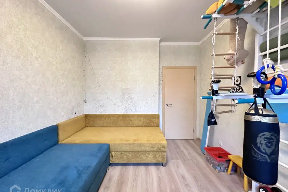 Продаётся 2-комнатная квартира, 49.7 м²