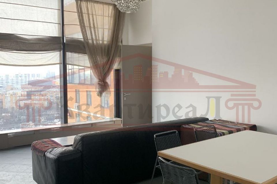 Сдаётся 5-комнатная квартира, 186 м²