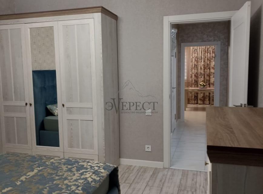 Сдаётся 2-комнатная квартира, 67 м²