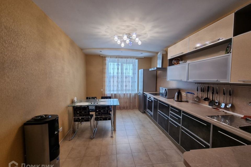Продаётся 1-комнатная квартира, 43.6 м²