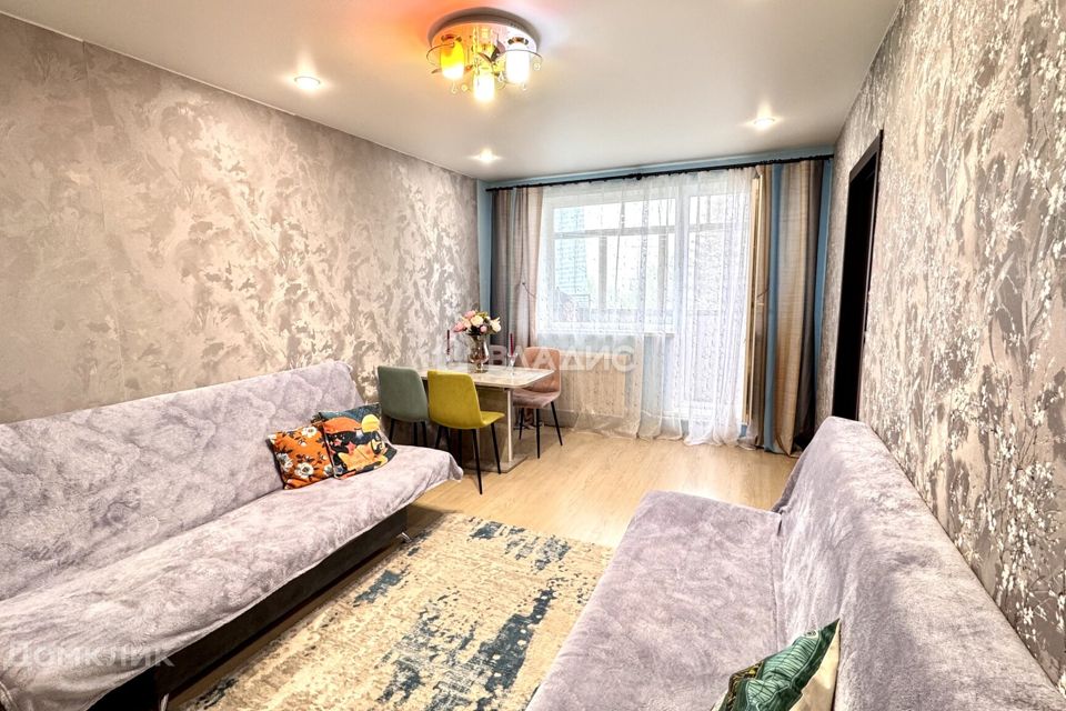 Продаётся 3-комнатная квартира, 58 м²