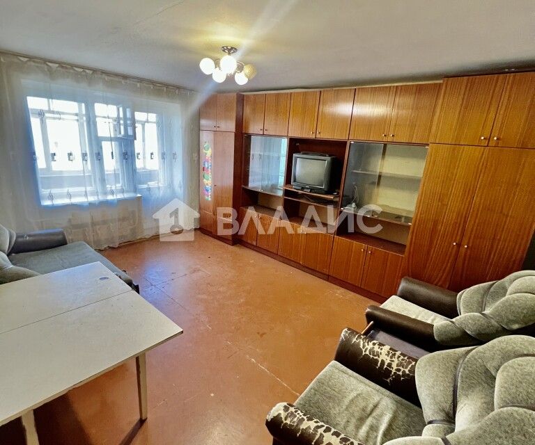 Продаётся 4-комнатная квартира, 76 м²