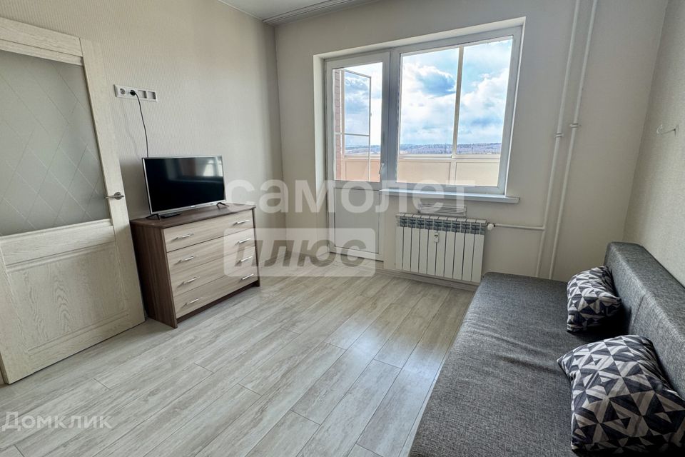 Продаётся 1-комнатная квартира, 38 м²