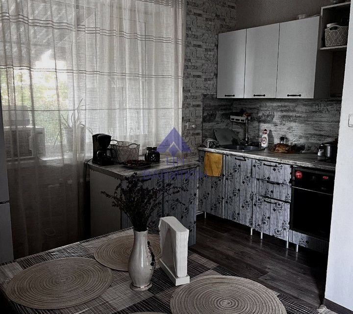 Продаётся 3-комнатная квартира, 65 м²