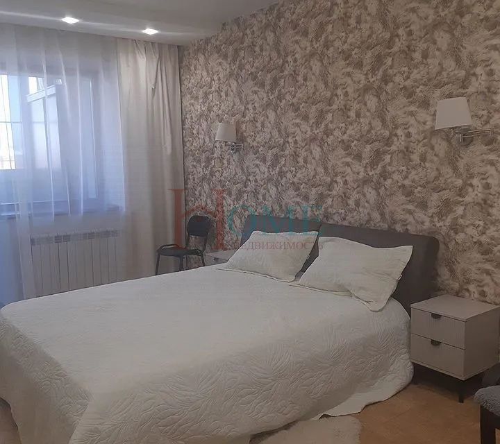Сдаётся 2-комнатная квартира, 80 м²