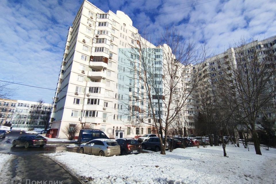 Сдаётся 3-комнатная квартира, 75.8 м²