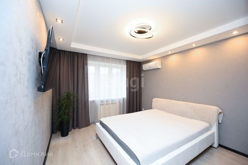 Продаётся 3-комнатная квартира, 87 м²
