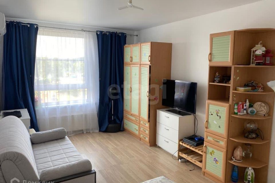 Продаётся 3-комнатная квартира, 72.1 м²