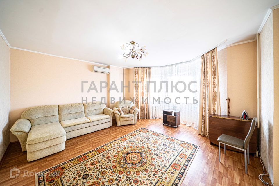Сдаётся 2-комнатная квартира, 74 м²