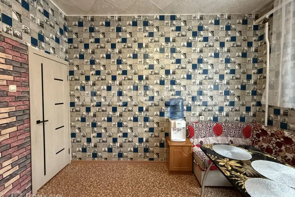 Продаётся 2-комнатная квартира, 61.4 м²