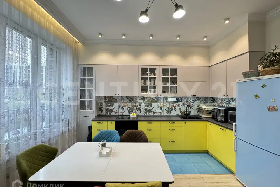 Продаётся 3-комнатная квартира, 88 м²