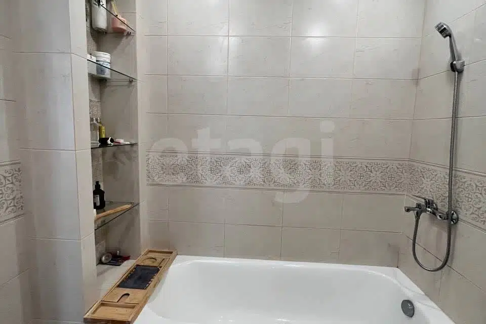 Продаётся 1-комнатная квартира, 40 м²
