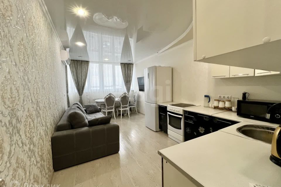 Продаётся 1-комнатная квартира, 41 м²