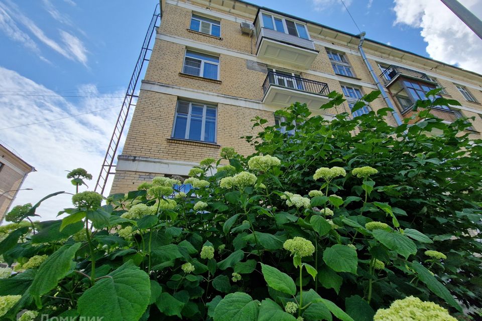 Продаётся 2-комнатная квартира, 58.2 м²