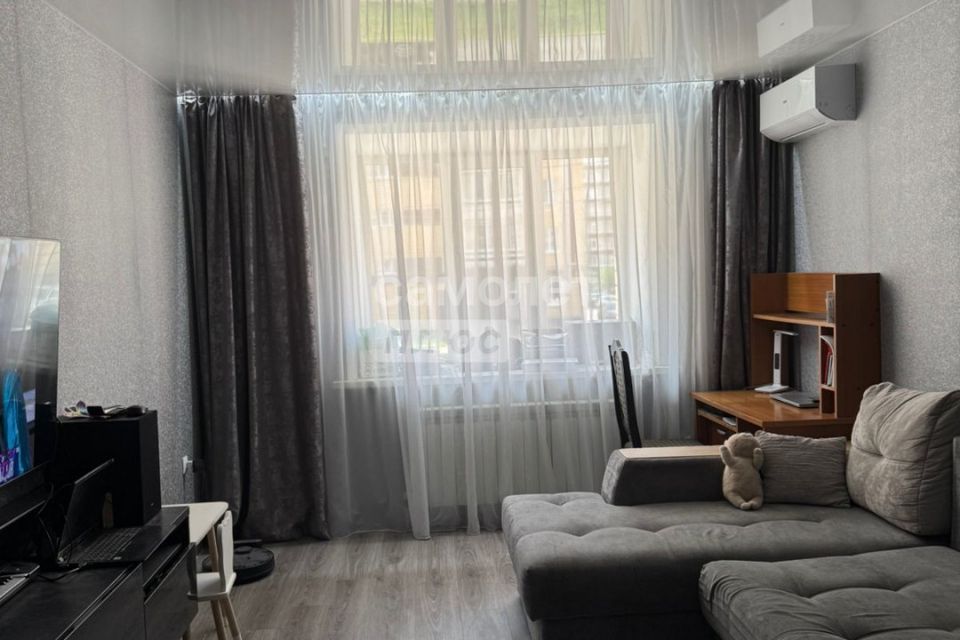 Продаётся 2-комнатная квартира, 63 м²