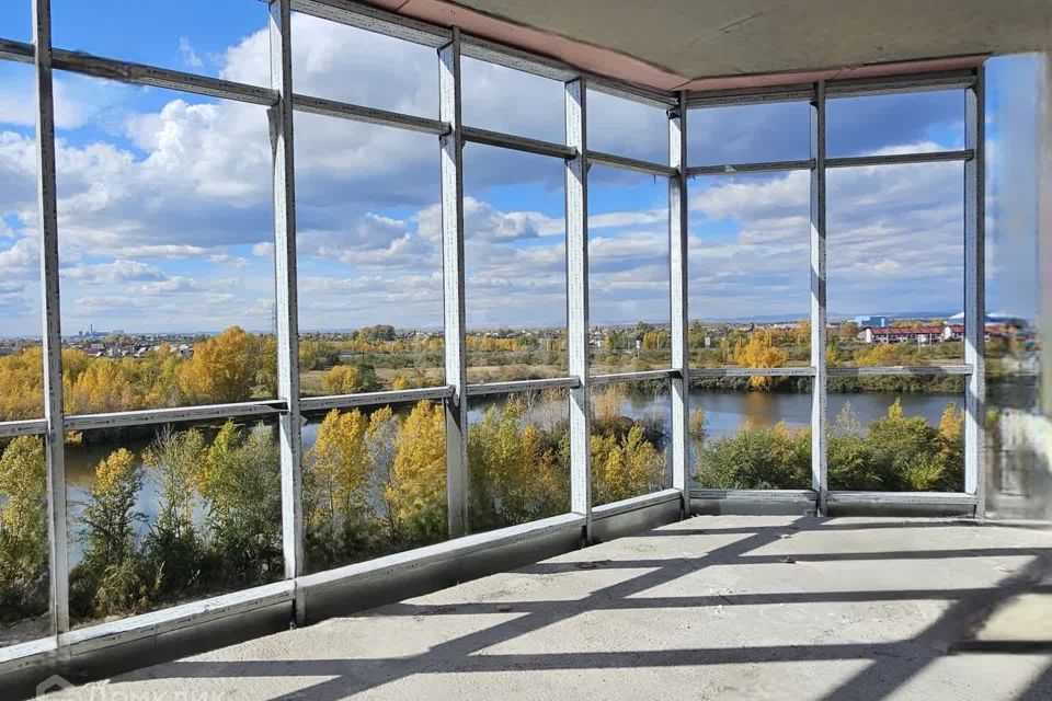 Продаётся 3-комнатная квартира, 99.3 м²