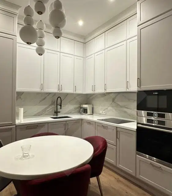 Продаётся 3-комнатная квартира, 97 м²