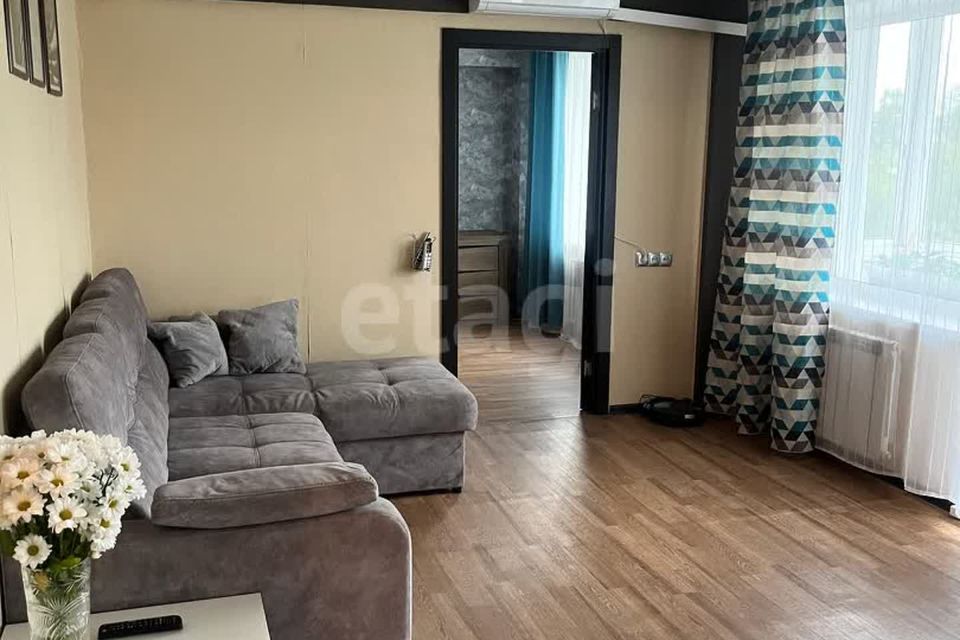 Продаётся 3-комнатная квартира, 59.9 м²