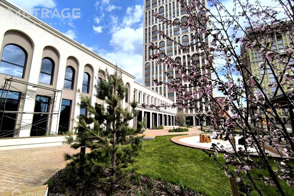 Продаётся 1-комнатная квартира, 51 м²