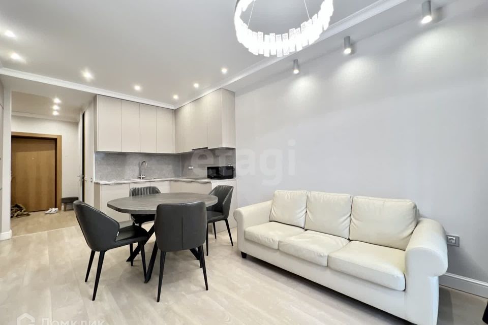 Продаётся 1-комнатная квартира, 44.6 м²