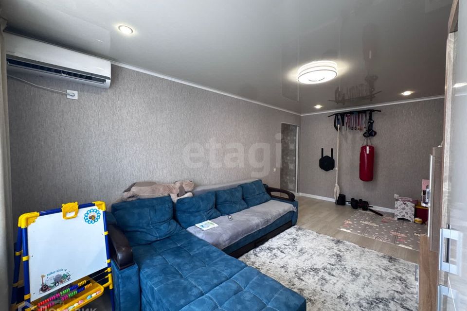 Продаётся 2-комнатная квартира, 62.6 м²