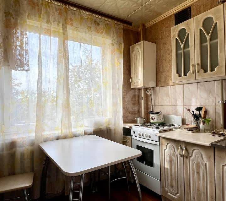 Сдаётся 2-комнатная квартира, 49 м²