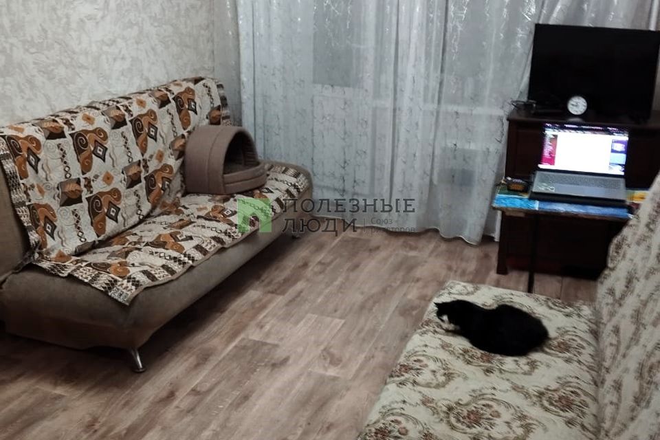 Продаётся 4-комнатная квартира, 62.1 м²