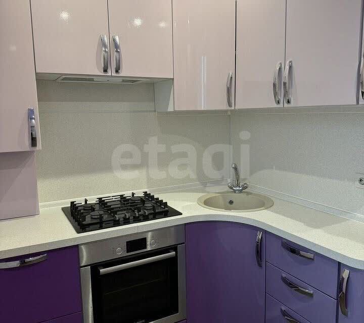 Продаётся 2-комнатная квартира, 53.7 м²