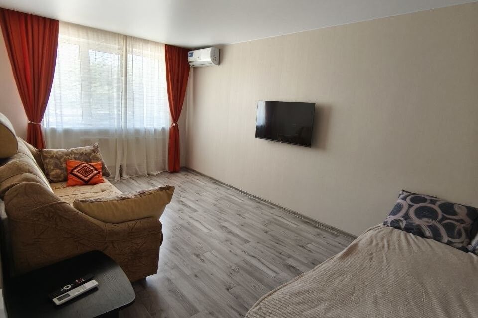 Продаётся 2-комнатная квартира, 43.2 м²