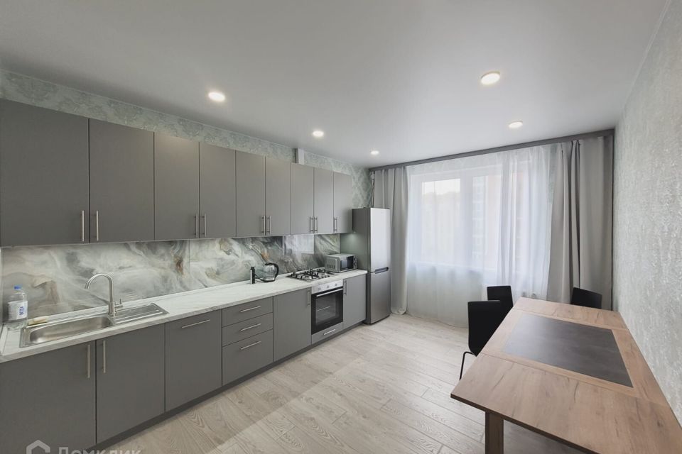 Сдаётся 2-комнатная квартира, 67 м²
