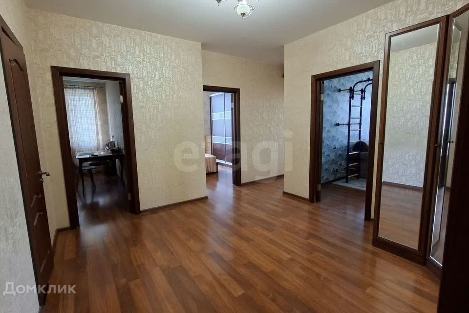 Продаётся 3-комнатная квартира, 81.1 м²