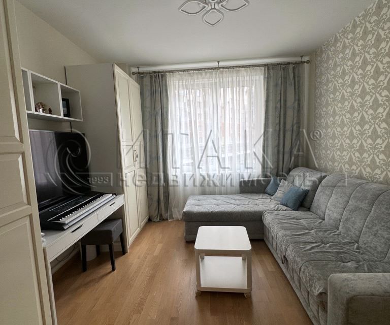 Продаётся 3-комнатная квартира, 71.4 м²