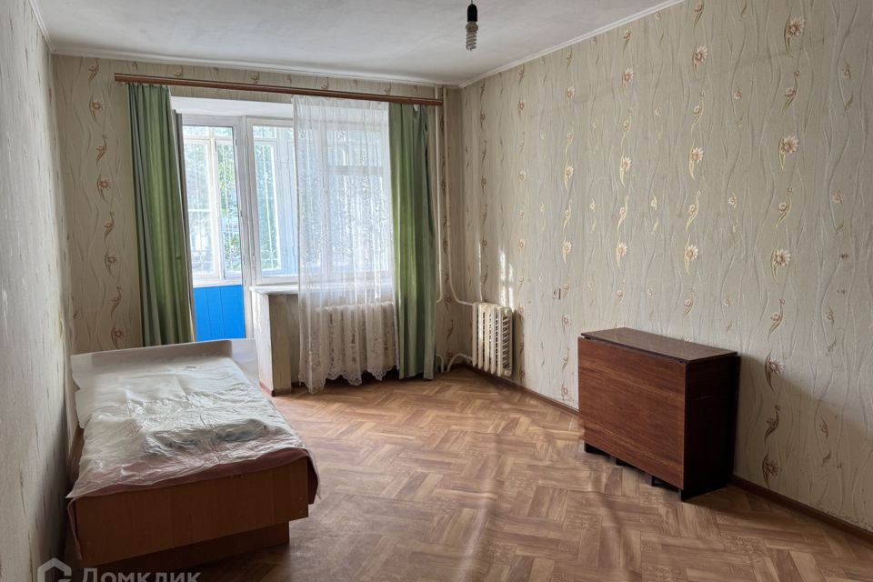 Продаётся 2-комнатная квартира, 43.8 м²
