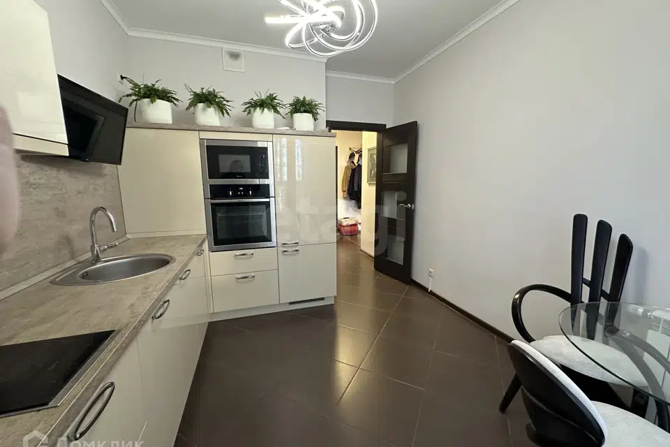 Продаётся 1-комнатная квартира, 44 м²